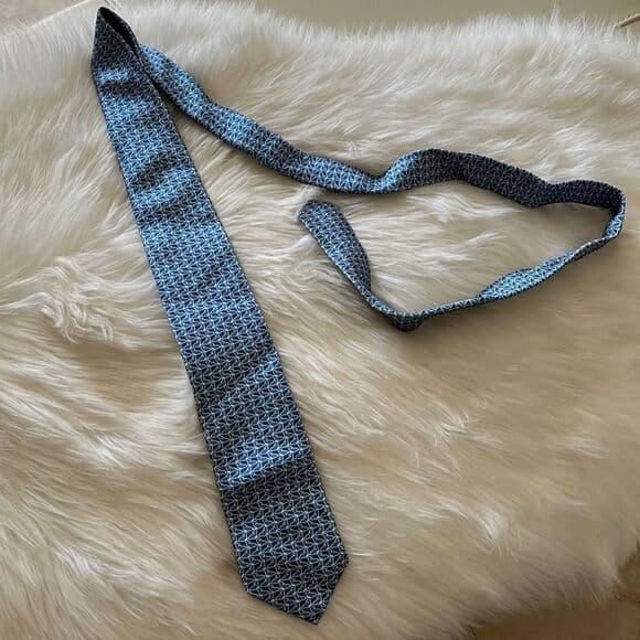 J. McLaughlin mens tie dolphin print - Thumbnail 4