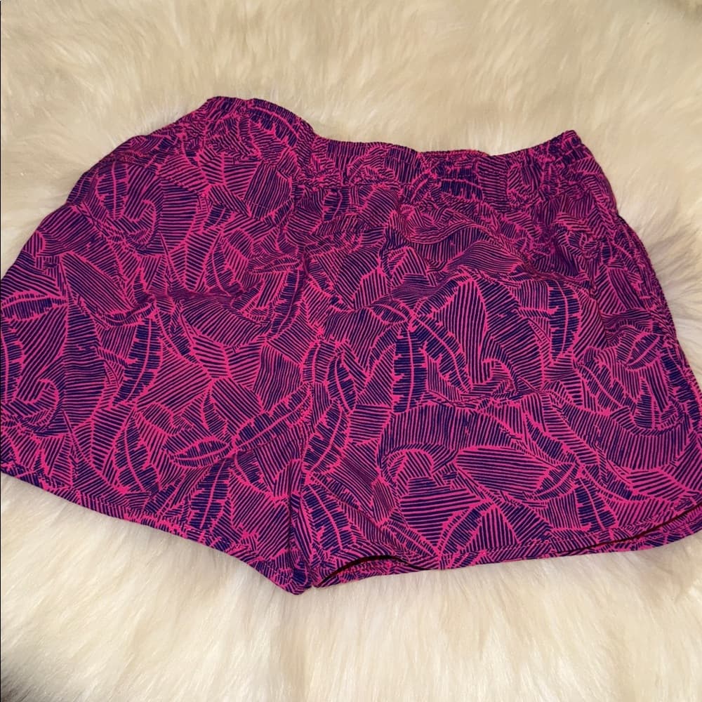 Vineyard Vines Girls Pink and Navy Athletic Shorts