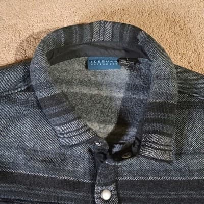 Iceburg Sweater Jacket Mens Large Knitted Button Snaps and Stripes Oversized - Thumbnail 2