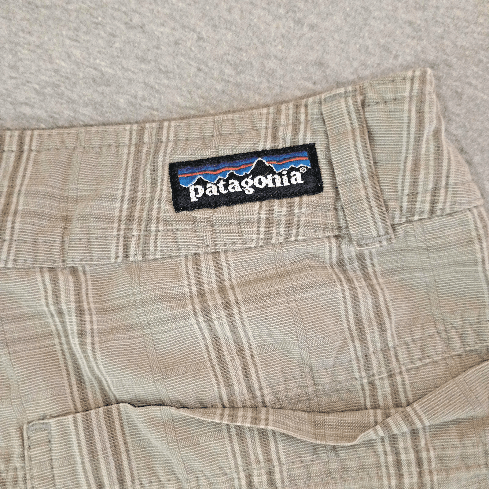 Patagonia Cargo Shorts Men's 30X11 Grey Plaid Organic Cotton - Thumbnail 6