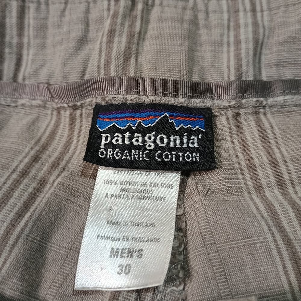 Patagonia Shorts Mens Cargo Size 30, – Gray Plaid, Organic Cotton, 6 Pockets - Thumbnail 3