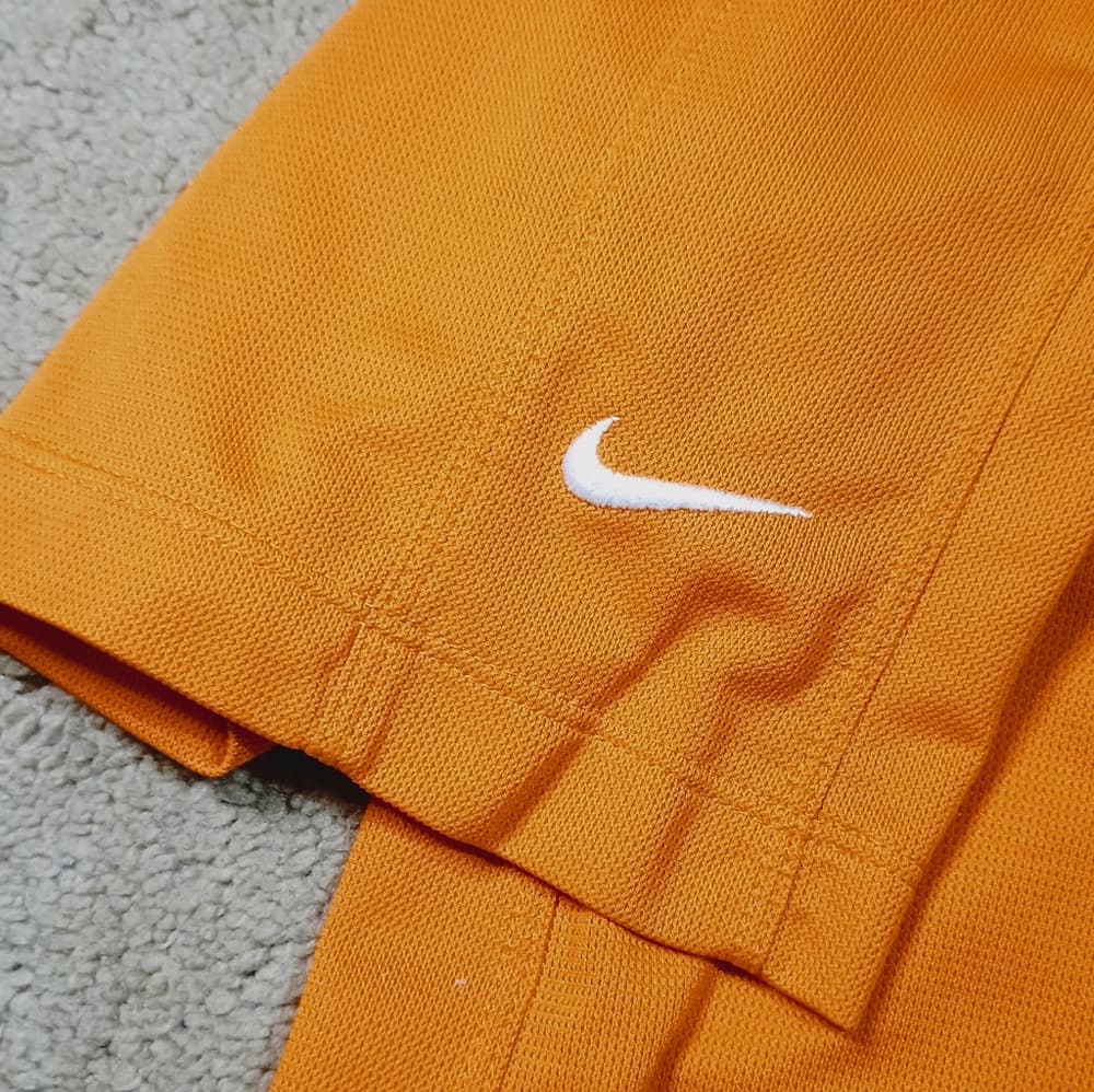 Nike Golf Polo Mens XL Carrot Orange with UV Tech Dri Fit - Thumbnail 2