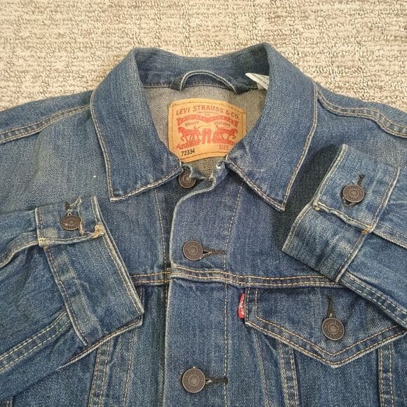 Levi’s Trucker Jacket Men’s Size Medium Denim 100% Cotton Painted 3 Eyed Cat - Thumbnail 10
