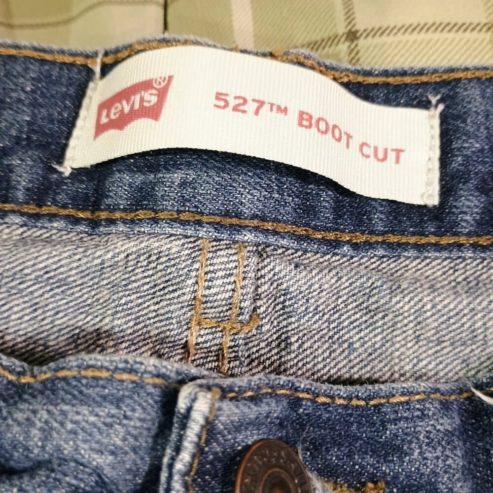Levi's 527 Boy's Huskey 14 34 X 28 Fits (33 X 25) - Thumbnail 2