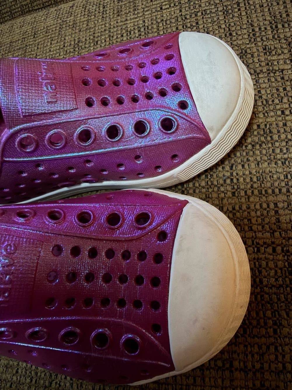 Kids Slip-On native Rubber Shoes in Metallic Pink/Magenta Sz C5 - Thumbnail 5