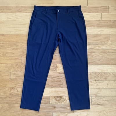 Fabletics Pants Slim Tapered Performance Zip Pocket Blue Deep Navy Mens 38x32
