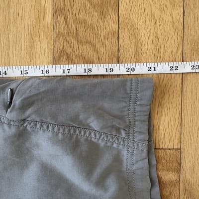Athleta Dipper Bermuda Shorts Zipper Pockets Twill Hiking Gray 9 Inseam Womens 8 - Thumbnail 18