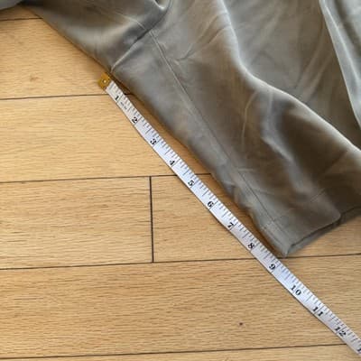 Tommy Bahama Shorts Pleated Chino Beige 100% Silk Casual 10 Inseam Mens 36 - Thumbnail 24