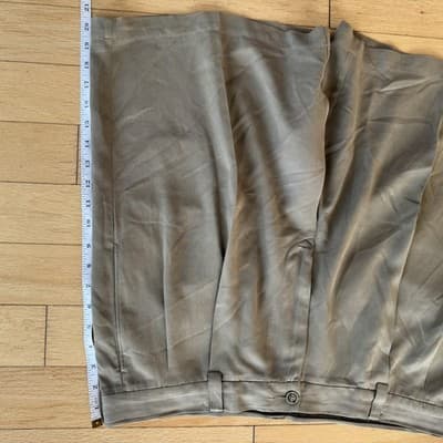 Tommy Bahama Shorts Pleated Chino Beige 100% Silk Casual 10 Inseam Mens 36 - Thumbnail 21