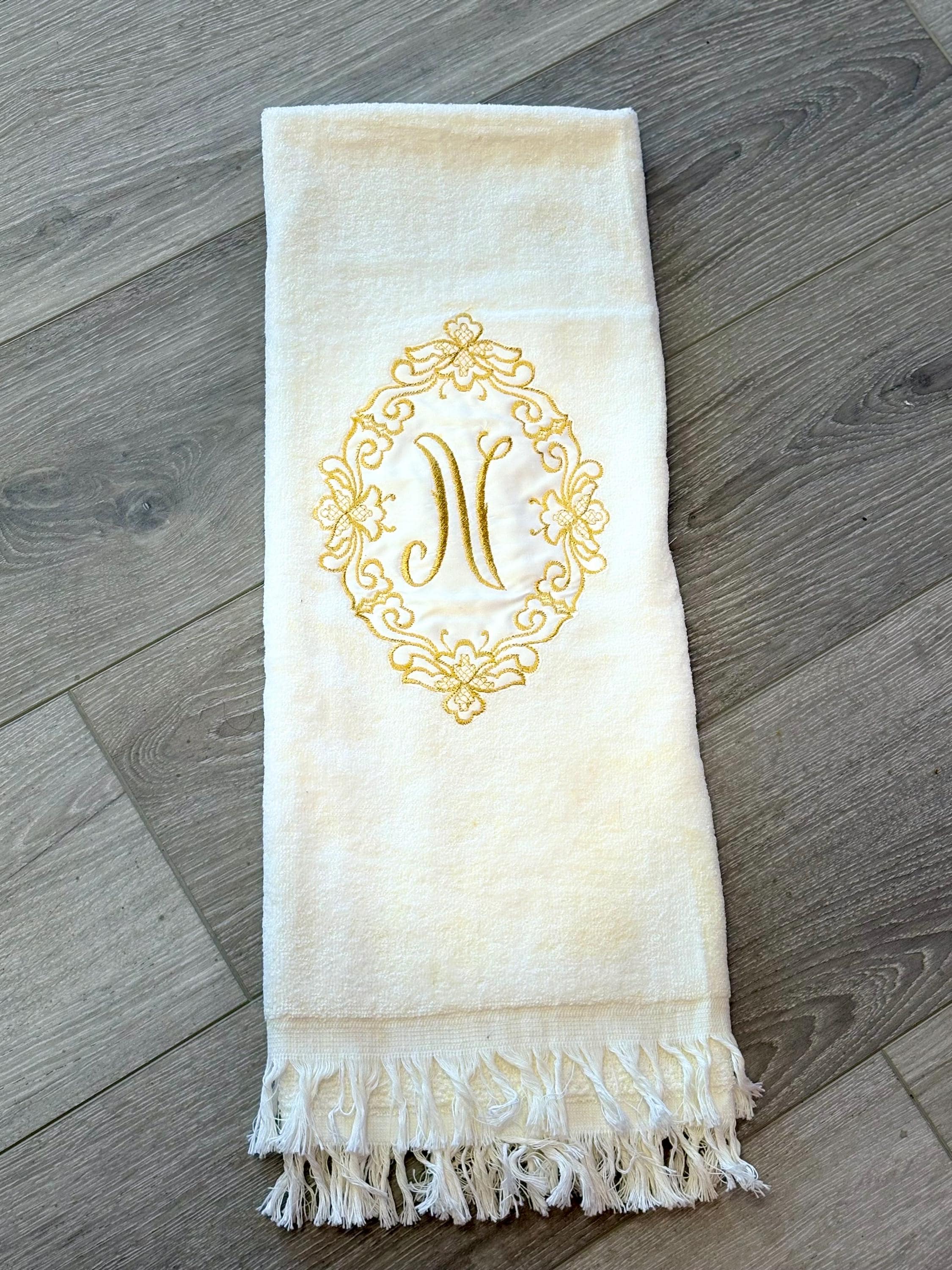 Vintage Barth & Dreyfuss Gold Monogrammed “N” Royal Terry Bath Towel~ Made in the USA- Ornate, gold-embroidered oval design on a white towel - Thumbnail 5