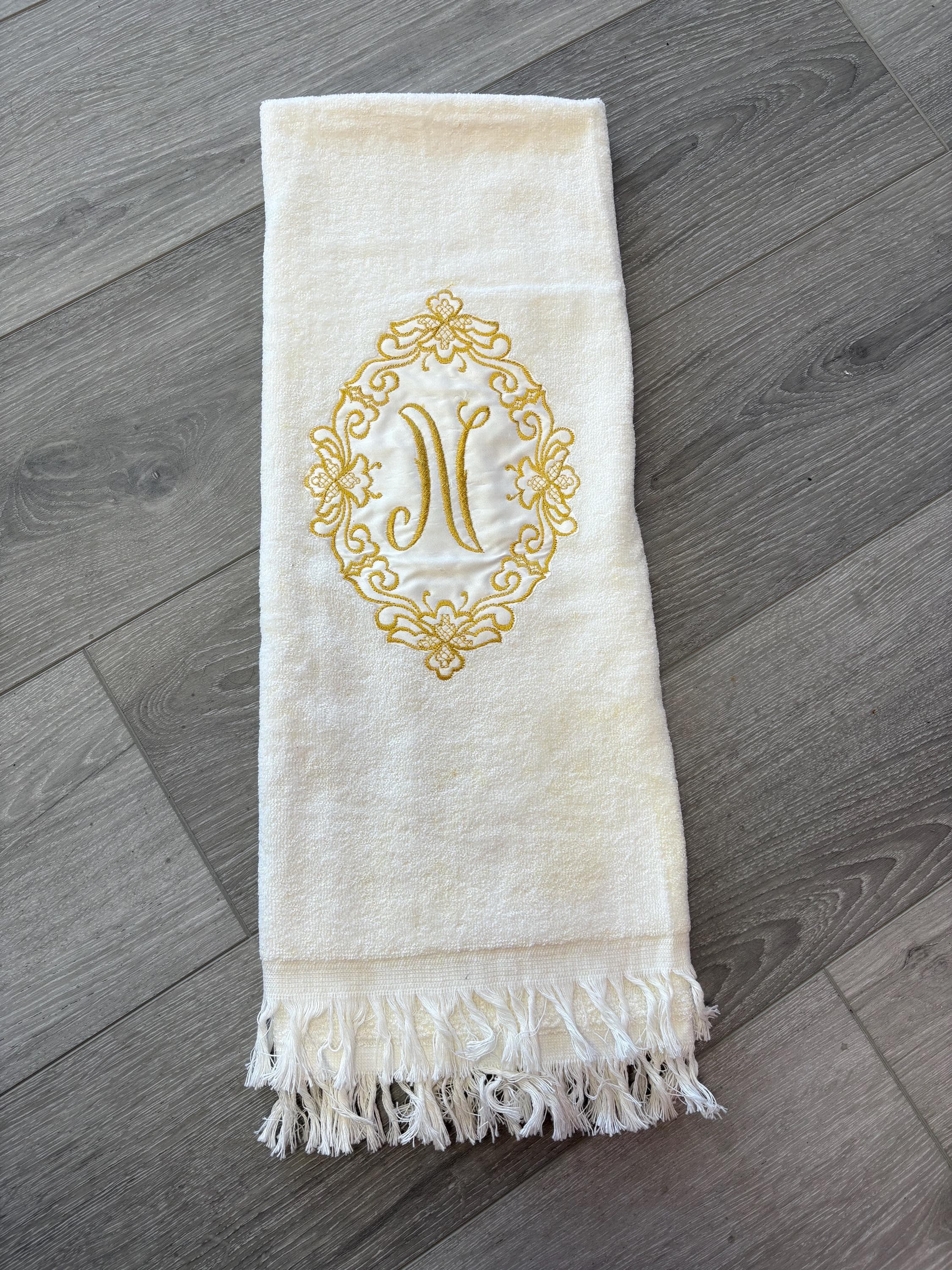 Vintage Barth & Dreyfuss Gold Monogrammed “N” Royal Terry Bath Towel~ Made in the USA- Ornate, gold-embroidered oval design on a white towel - Thumbnail 3