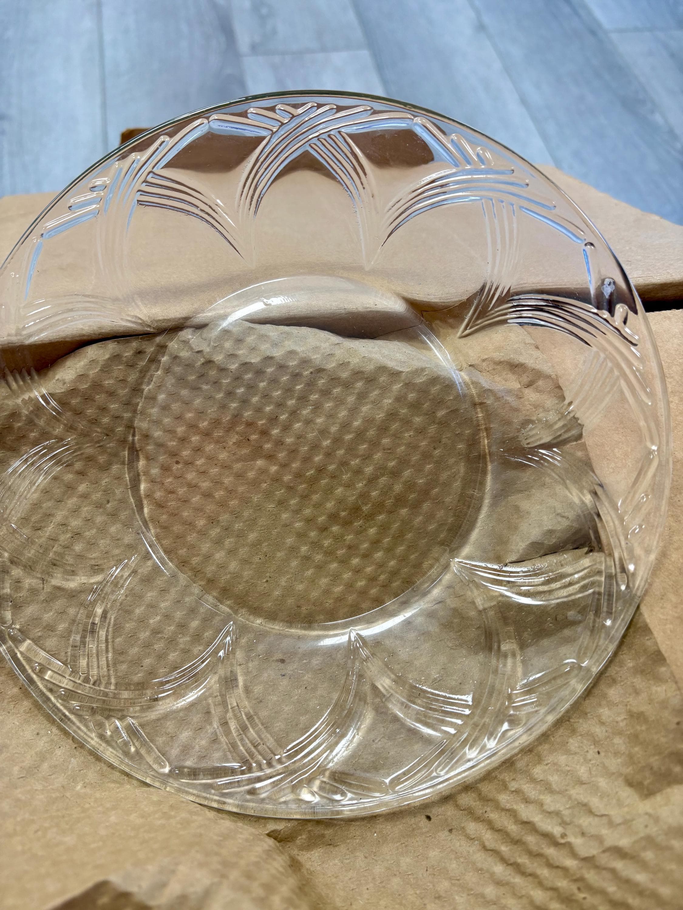 Vintage Anchor Hocking "Bristol Park" Glass Cake Set w/ 4 Plates~ Complete Set, unused from 1997 - Thumbnail 7