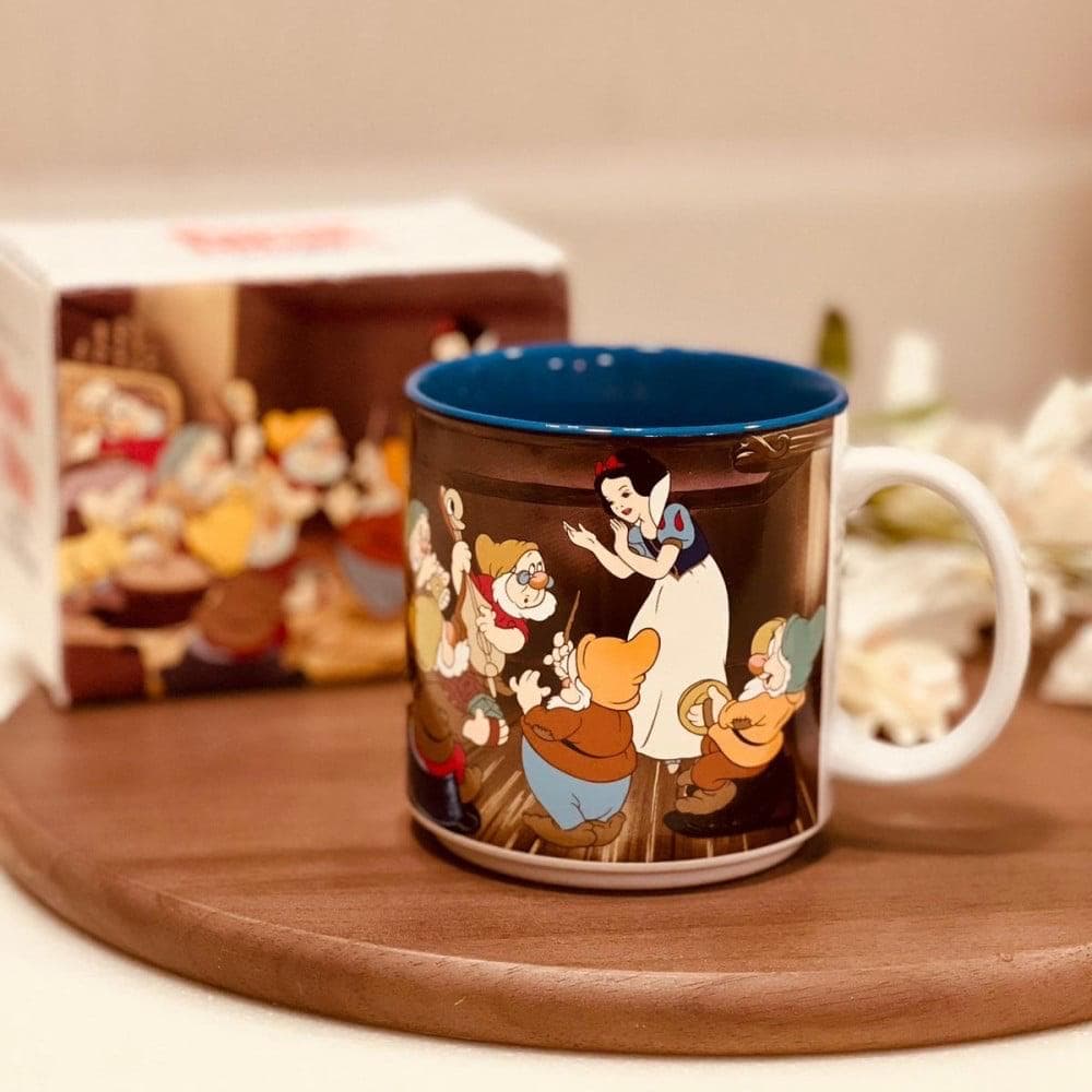 Vintage Disney Store Boxed Mug~ Snow White & the 7 Dwarfs - Thumbnail 3