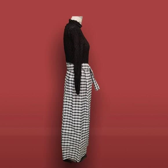 Vintage Dress Black/White Plaid Long Evening Dress- Size 7 Includes Vintage Brooch- Bouncy Full Ballroom style Skirt - Thumbnail 8
