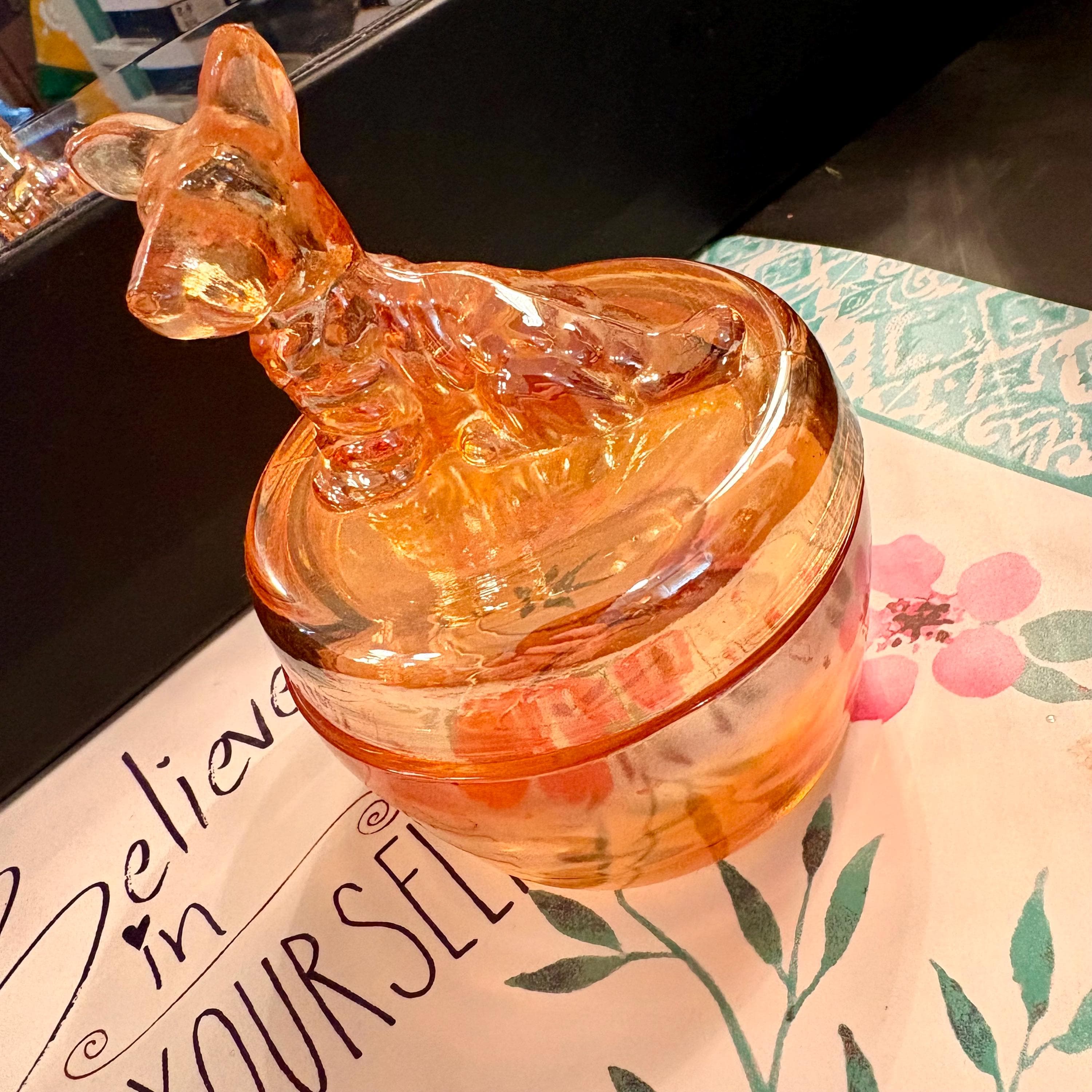 1940s Jeannette Marigold Carnival Glass Terrier Scotty Dog Covered Candy Dish - Thumbnail 5