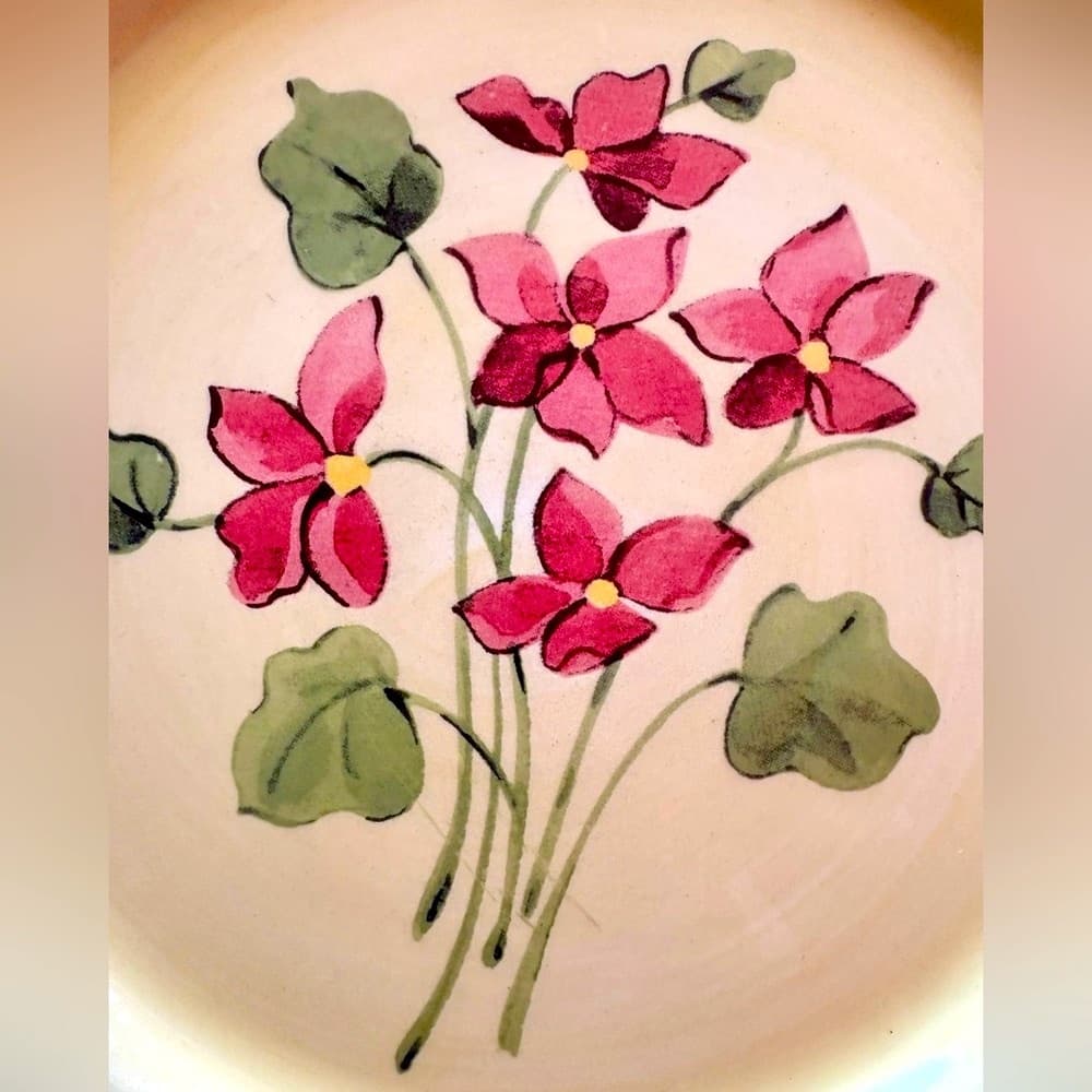 “Lincoln Park” Scalloped edge, pink flowers dinner plate by GIBSON DESIGNS - Thumbnail 2