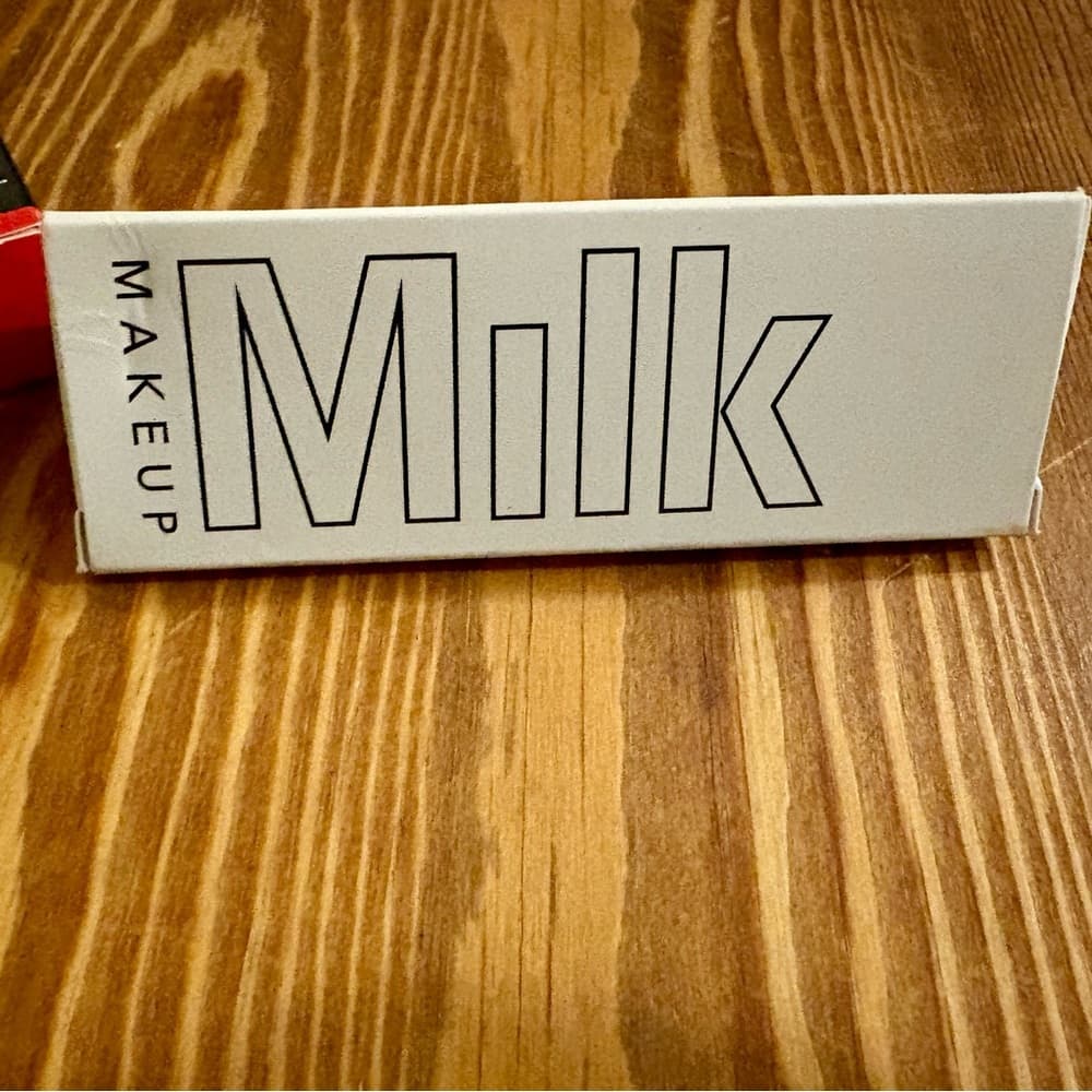 Make Up For Ever & MILK Beauty Bundle~ New in Box 3 Piece Bundle - Thumbnail 4
