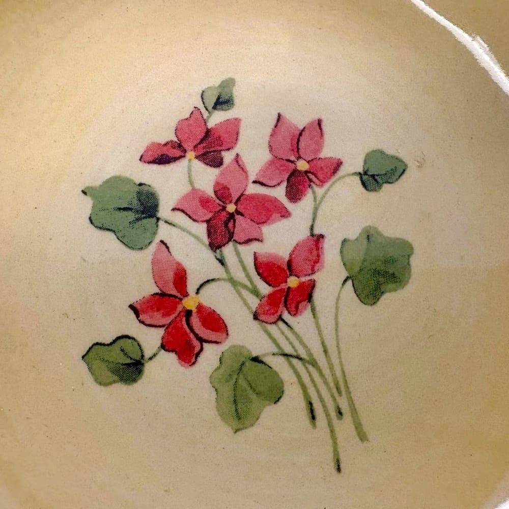 "Lincoln Park" collection by Gibson Designs 2 Dinner Plates 2 Soup Salad Bowls - Thumbnail 6