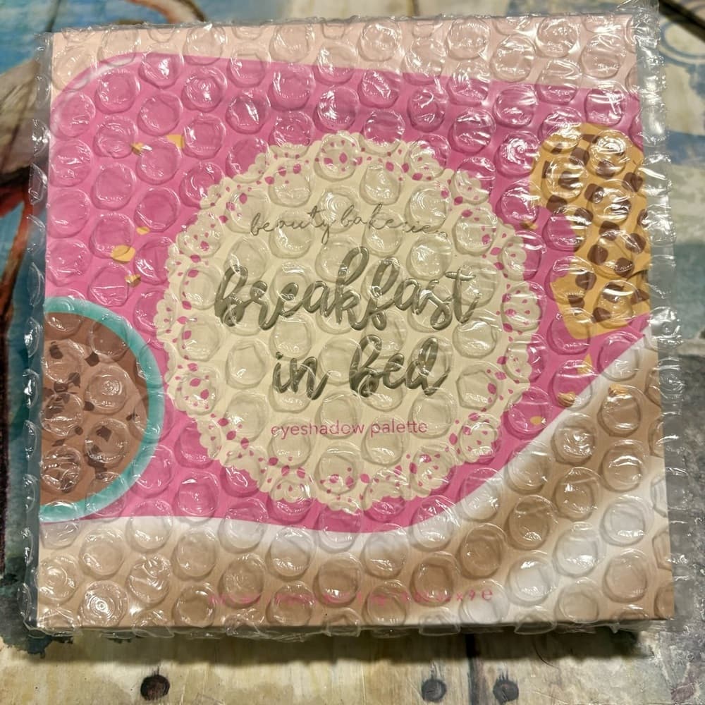 Sealed/New Beauty Bakerie Breakfast In Bed Eyeshadow Palette- New in Box - Thumbnail 2