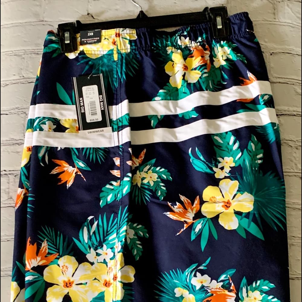 NWT Big & Tall Swimwear 2XB Roundtree & Yorke- From Dillard’s - Thumbnail 4