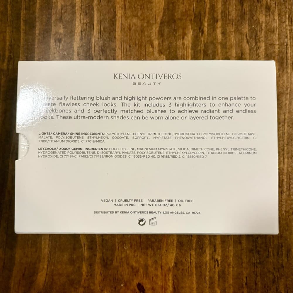 NIB Beauty Bundle Eyeshadow Palette, Blush, Highlighter & New Lashes- New in Box - Thumbnail 10