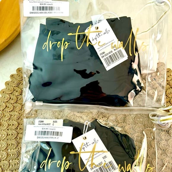 NWT Sassy Black Custom Scrunch Bikini Ruffle Bottom Underwire Top Black 2 pc Set - Thumbnail 13