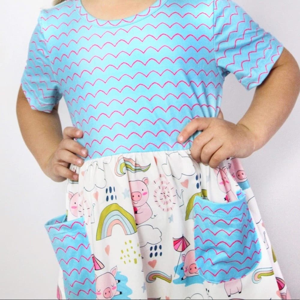 “Piggy Party” NWT Boutique Dress by Pete + Lucy Girls 10/12 - Thumbnail 4