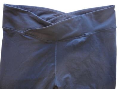 Black Women's Activewear Leggings with Crossover Waistband - Thumbnail 2