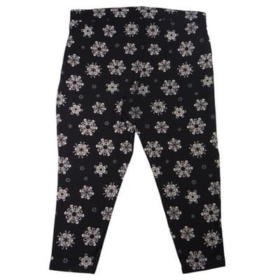 Torrid Black Skull Snowflake Leggings Capris Size 4 Workout Comfy Casual - Thumbnail 3