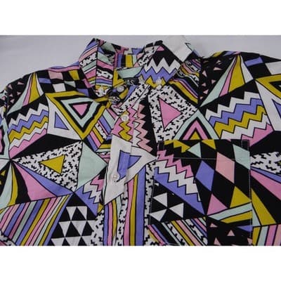 MASSIVE Men's Geometric Print Short Sleeve Button Up Shirt Small - Thumbnail 3