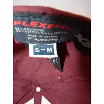 Hurley Flexfit Baseball Cap Hat Burgundy Maroon Embroidered Logo Mens S-M - Thumbnail 7