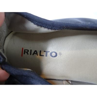 Rialto Black Leather Ballet Flats with Gold Logo Accent Women's Size 6.5 - Thumbnail 7
