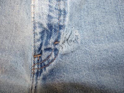 Y2K Tommy Hilfiger Women's Denim Shorts Light Wash - Thumbnail 3