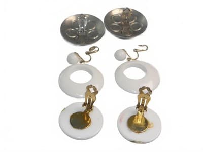 Set of Vintage Clip-On Earrings with Colorful and White Designs Lot 1 - Thumbnail 3