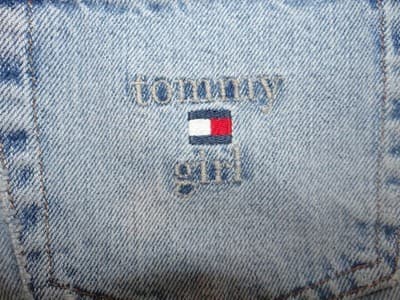 Y2K Tommy Hilfiger Women's Denim Shorts Light Wash - Thumbnail 6
