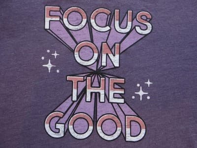 Aéropostale Classic Crew T-Shirt - Focus on the Good - Thumbnail 4