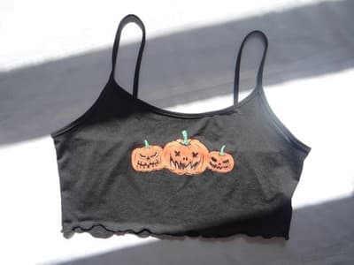 Black Women's Crop Tank Top with Halloween Pumpkin Print - Thumbnail 3