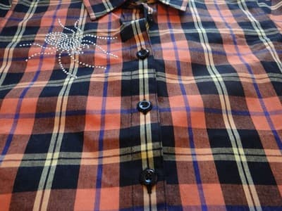 Women's Long Sleeve Plaid Button-Up Shirt with Rhinestone Spider Detail - Thumbnail 3