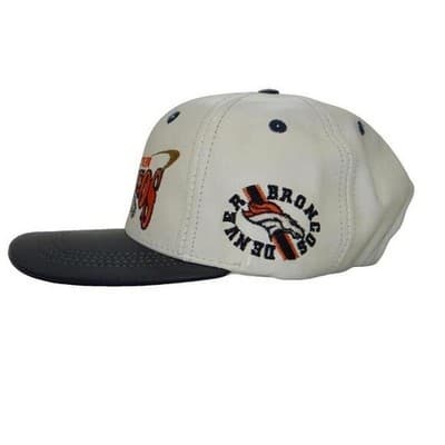 Denver Broncos White and Navy Snapback Hat - NWT - Thumbnail 2