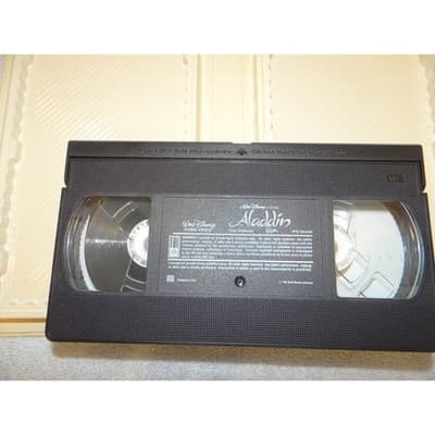 Walt Disney Aladdin VHS The Classics Black Diamond Original Animated Movie 1662 - Thumbnail 4