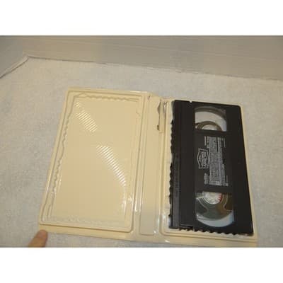Disney The Hunchback of Notre Dame VHS Masterpiece Collection Clamshell G - Thumbnail 4