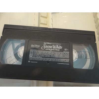 Disney Snow White and the Seven Dwarfs VHS 1994 Masterpiece Collection - Thumbnail 4