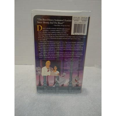 Disney The Hunchback of Notre Dame VHS Masterpiece Collection Clamshell G - Thumbnail 3