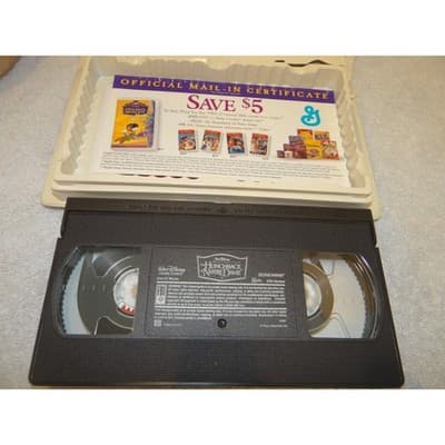 Disney The Hunchback of Notre Dame VHS Masterpiece Collection Clamshell G - Thumbnail 5