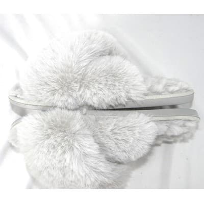 Nicole Miller New York Womens Faux Fur Criss Cross Slippers Grey Size M 6.5-7.5 - Thumbnail 2