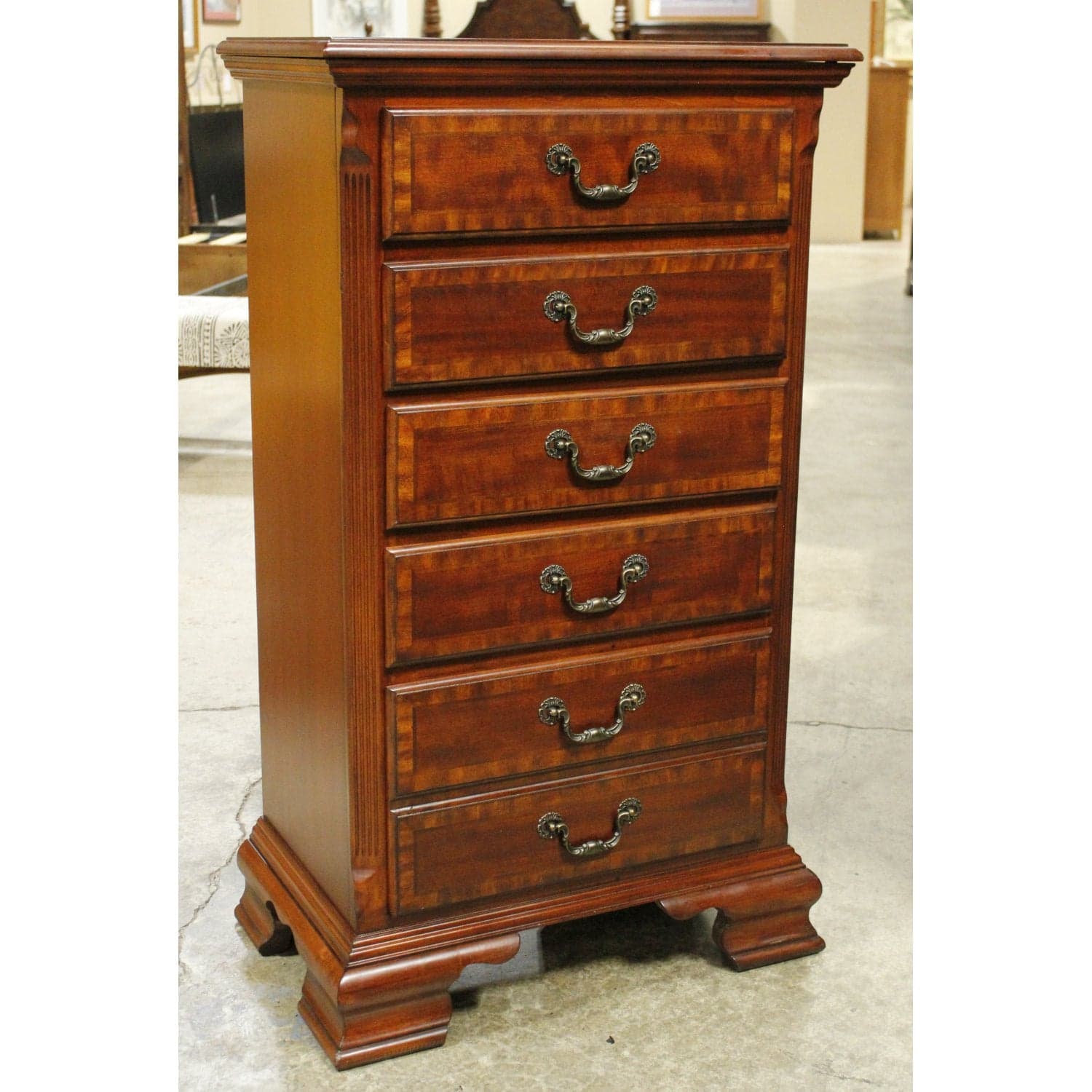 Mahogany Lingerie Chest w/Jewelry Box & Mirror - Mahogany Finish - Thumbnail 5