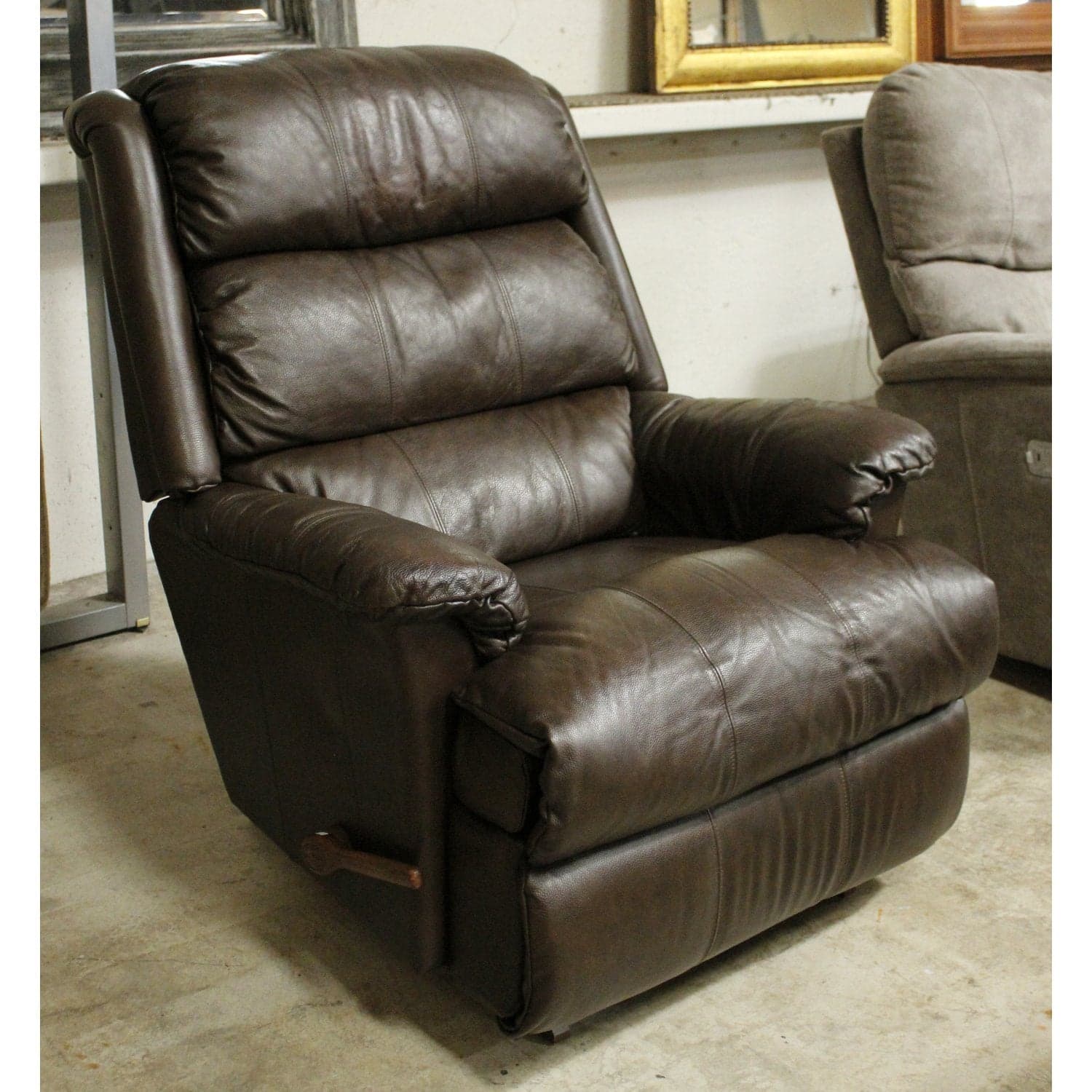 La-Z-Boy Large Size Brown Leather Rocking Recliner - Brown - Thumbnail 3