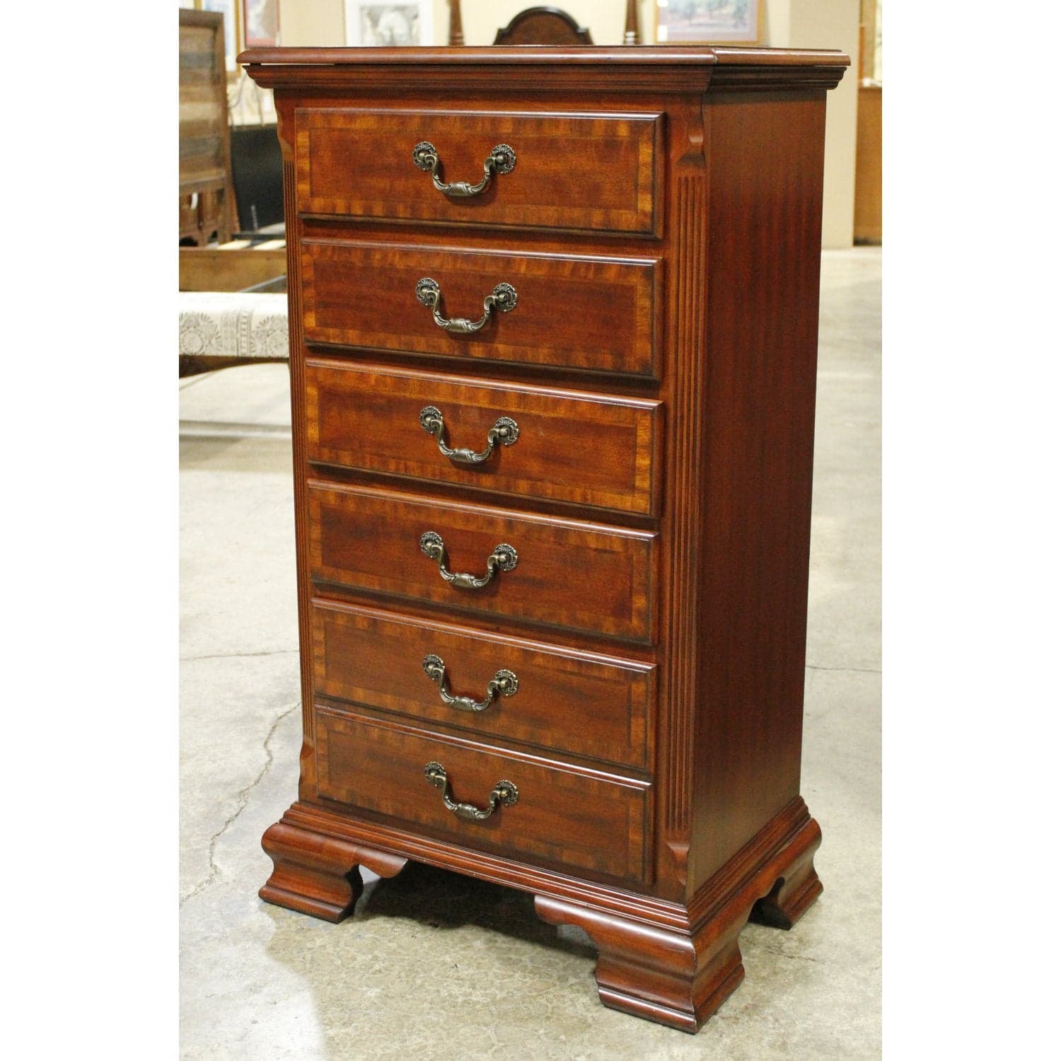 Mahogany Lingerie Chest w/Jewelry Box & Mirror - Mahogany Finish - Thumbnail 6
