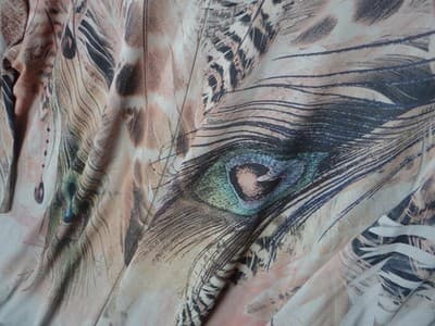 AGATE Women's Beige and Brown Feather Print Tunic Top, Size 3X - Thumbnail 4