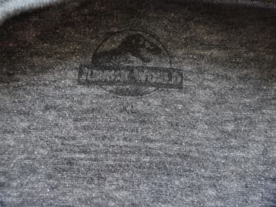 Jurassic Park Graphic T-Shirt - Vintage Style - Thumbnail 3